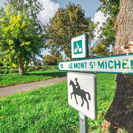 La Parenthese Amoureuse Pontorson Extérieur photo