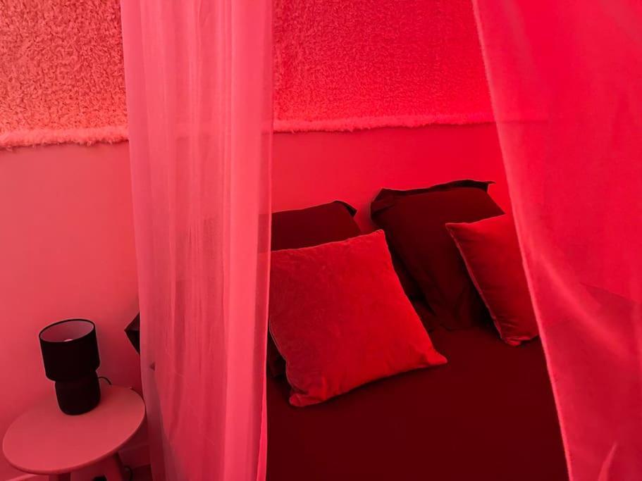 La Parenthese Amoureuse Pontorson Extérieur photo