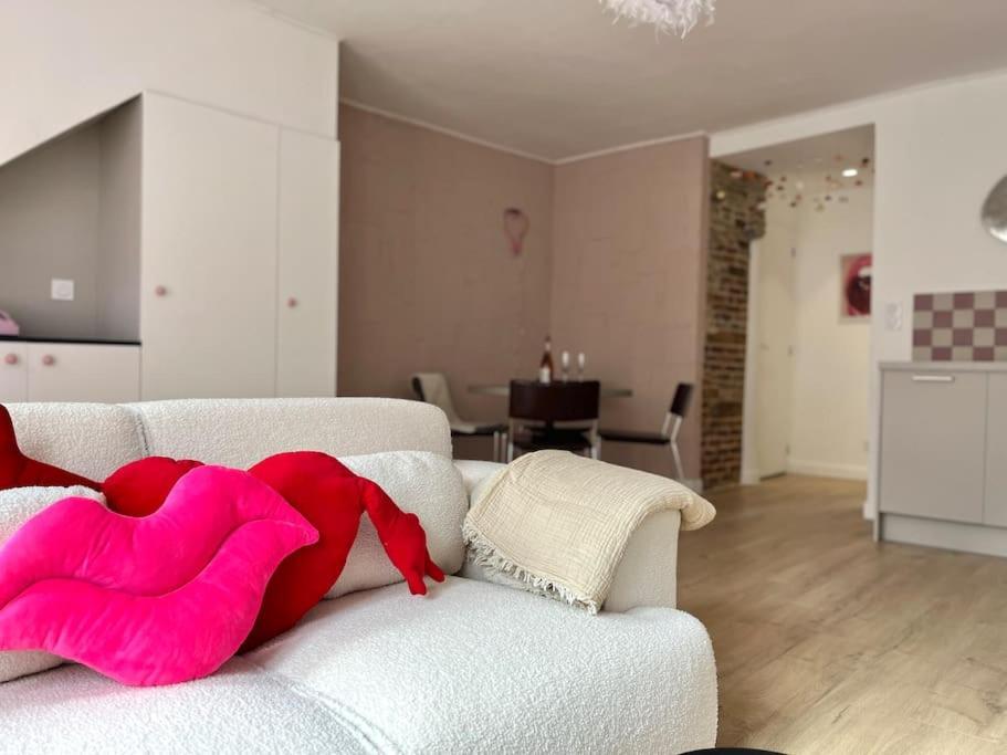La Parenthese Amoureuse Pontorson Extérieur photo